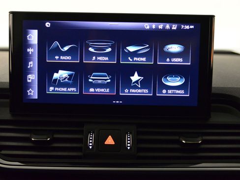 Certified 2024 Audi Q5 Premium w/ Convenience Package image 31