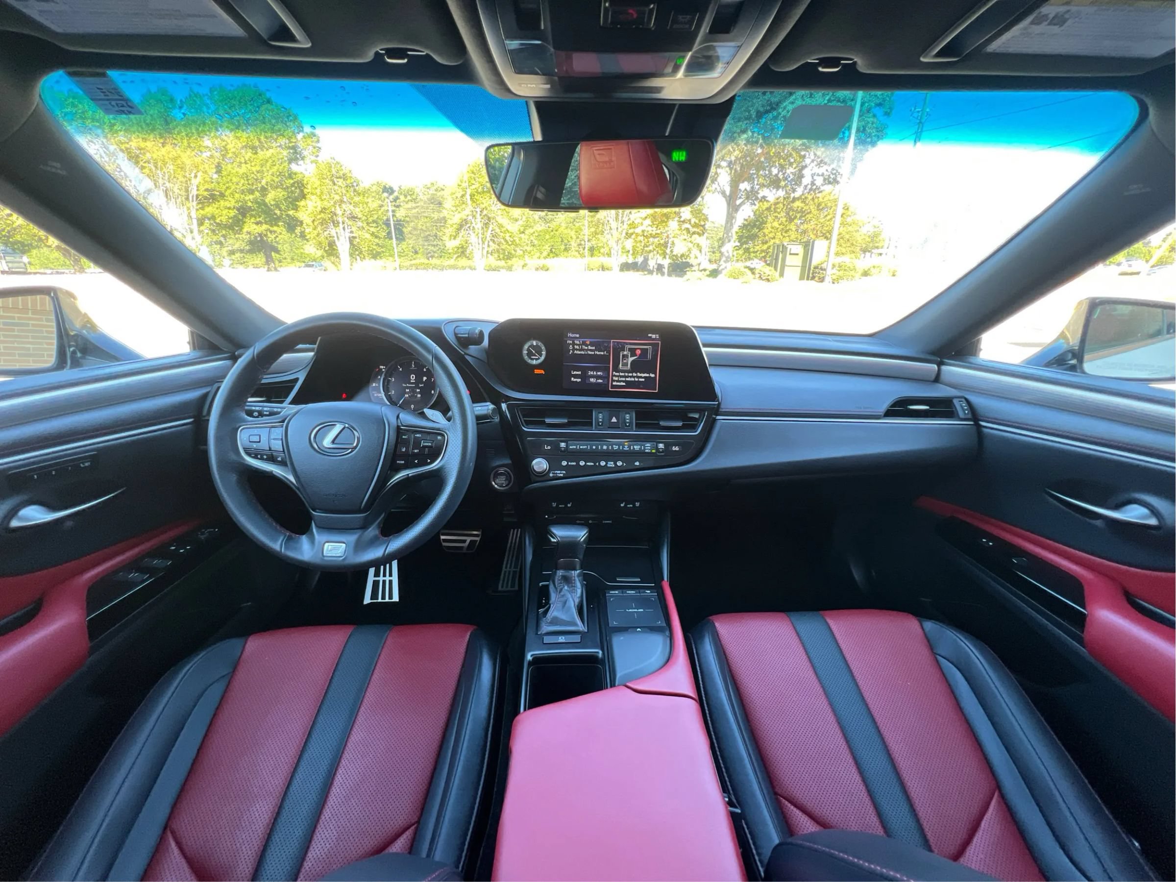 Used 2022 Lexus ES 350 F Sport w/ Accessory Package 2 FWD image 23