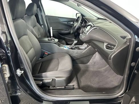 Used 2023 Chevrolet Malibu LT image 28