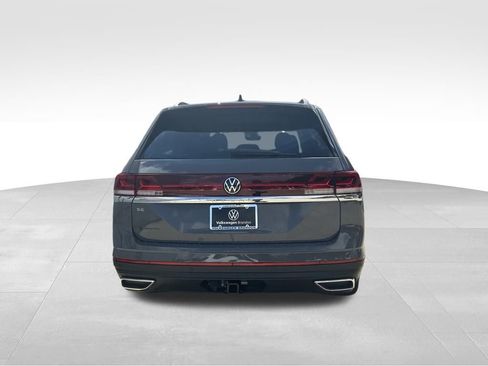 New 2026 Volkswagen Atlas SE image 5