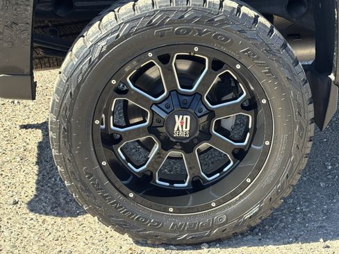 Used 2016 Chevrolet Silverado 1500 LT w/ All Star Edition AWD/4WD image 10