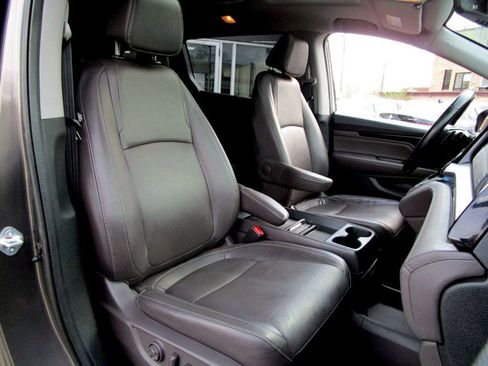 Used 2022 Honda Odyssey Touring image 16