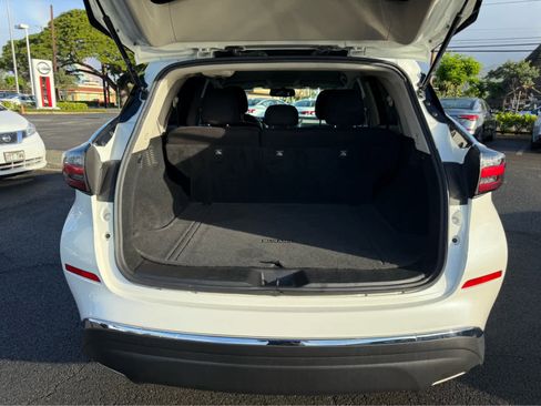 Used 2019 Nissan Murano SV image 11
