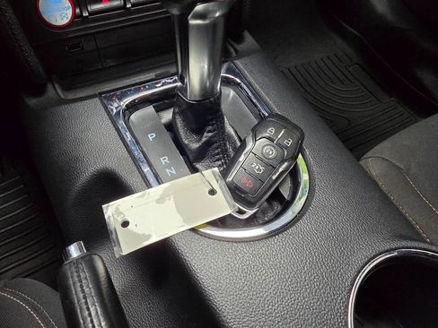 Used 2016 Ford Mustang GT image 21