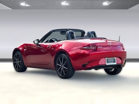 Used 2025 MAZDA MX-5 Miata Grand Touring w/ Weather Package RWD image 3