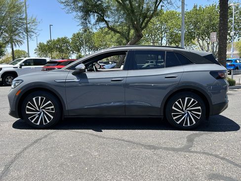 Used 2024 Volkswagen ID.4 S RWD image 2