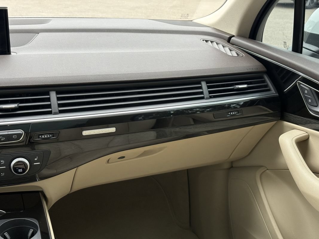 Used 2019 Audi Q7 3.0T Premium w/ Convenience Package AWD/4WD image 13