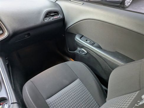 Used 2022 Dodge Challenger R/T Scat Pack image 19