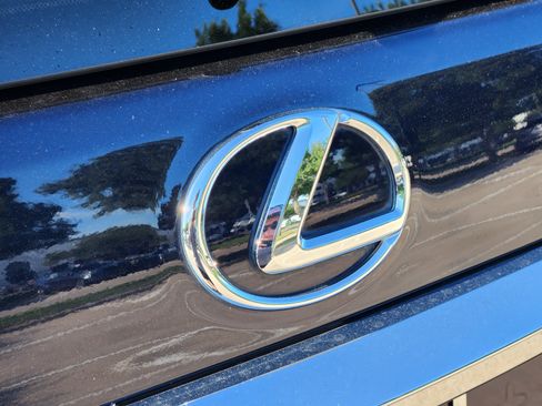 Used 2019 Lexus GX 460 Luxury AWD/4WD image 12