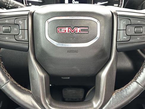 Used 2022 GMC Sierra 3500 AT4 w/ AT4 Preferred Package image 28