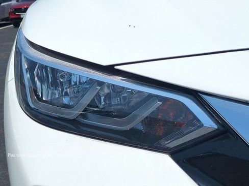Used 2023 Nissan Sentra SV FWD image 11