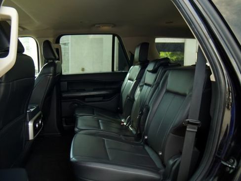 Certified 2024 Ford Expedition XLT AWD/4WD image 27