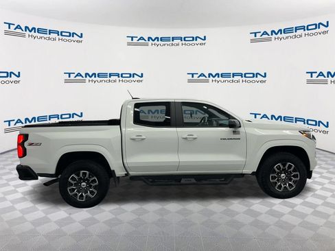 Used 2025 Chevrolet Colorado Z71 AWD/4WD image 6