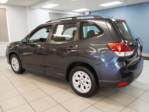 Used 2019 Subaru Forester Base 4D Sport Utility w/ Alloy Wheel Package image 7