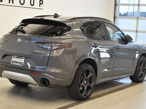 Used 2024 Alfa Romeo Stelvio Ti w/ Performance Driving Package AWD/4WD image 4