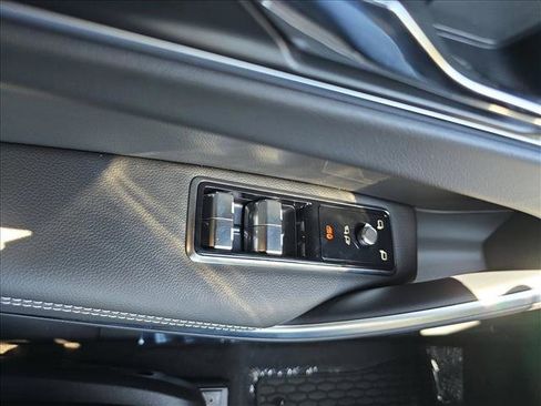 New 2026 Jaguar F-PACE R-Dynamic S image 24