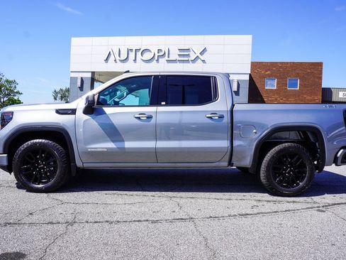 Used 2024 GMC Sierra 1500 Elevation AWD/4WD image 32