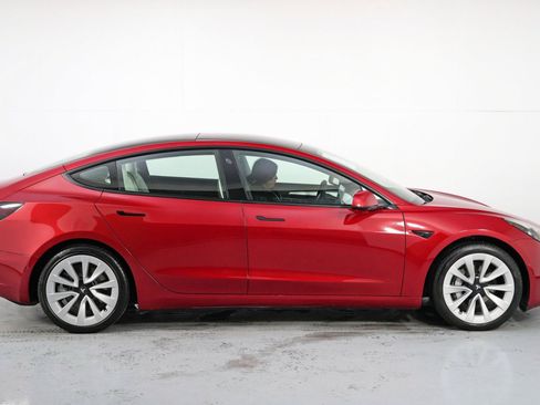 Used 2022 Tesla Model 3 Long Range image 54