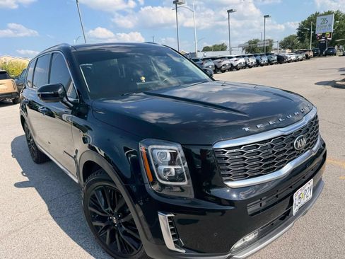 Used 2020 Kia Telluride SX w/ SX Prestige Package AWD/4WD image 3