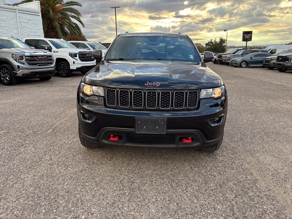 Used 2018 Jeep Grand Cherokee Trailhawk AWD/4WD image 2