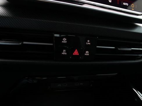 New 2026 Volkswagen GTI SE image 10