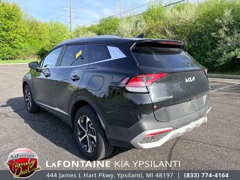 Certified 2025 Kia Sportage EX AWD/4WD image 3