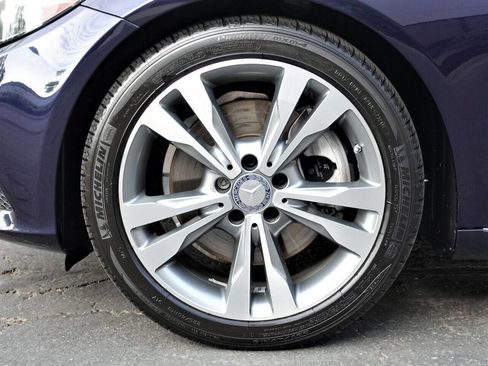 Used 2015 Mercedes-Benz C 300 Sedan image 29