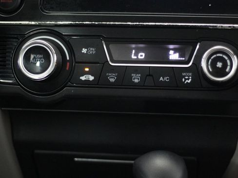 Used 2014 Honda Civic Hybrid Sedan image 26