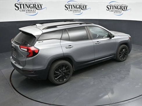 Used 2023 GMC Terrain SLE w/ Driver Convenience Package FWD image 24