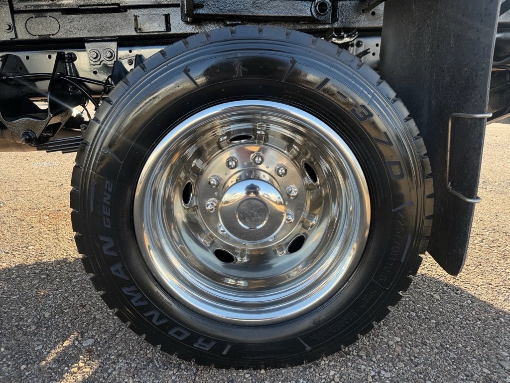 Used 2017 RAM 5500 Tradesman w/ Ambulance Prep Group AWD/4WD image 22
