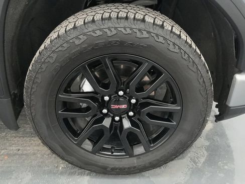 Used 2025 GMC Sierra 1500 Elevation w/ Elevation Premium Package AWD/4WD image 12