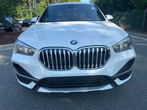 Used 2021 BMW X1 xDrive28i w/ Convenience Package AWD/4WD image 2
