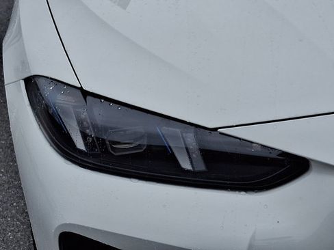 Certified 2025 BMW i4 xDrive40i w/ M Sport Package AWD/4WD image 9