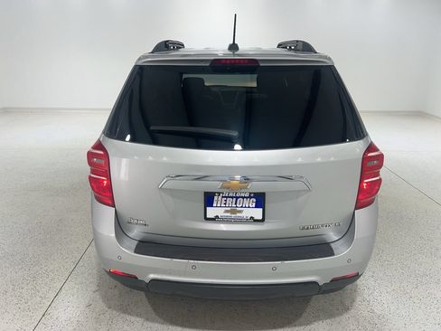 Used 2016 Chevrolet Equinox LT w/ Convenience Package FWD image 4