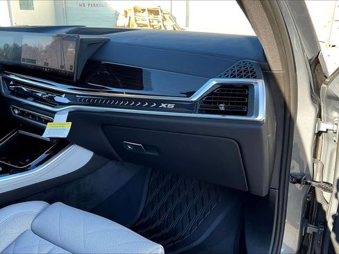 Used 2026 BMW X5 xDrive40i image 19