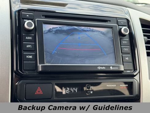 Used 2014 Toyota Tacoma PreRunner w/ SR5 Package image 9