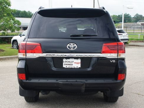 Used 2019 Toyota Land Cruiser AWD/4WD image 3