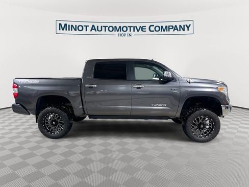Used 2017 Toyota Tundra Limited w/ Limited Premium Package AWD/4WD image 9