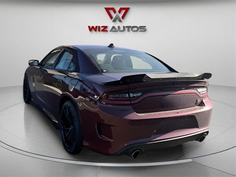 Used 2020 Dodge Charger Scat Pack w/ Dynamics Package image 7