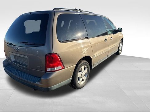 Used 2005 Ford Freestar SES FWD image 32