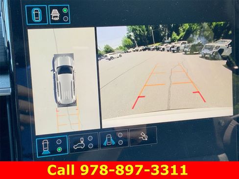 New 2025 GMC Acadia Elevation image 15