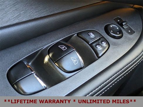 Used 2024 Nissan Murano SL image 29