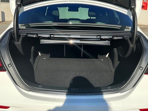Used 2022 Mercedes-Benz E 350 Sedan image 25