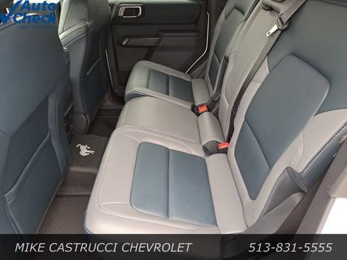 Used 2024 Ford Bronco Outer Banks image 23