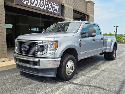 Used 2021 Ford F350 XL w/ STX Appearance Package AWD/4WD image 3