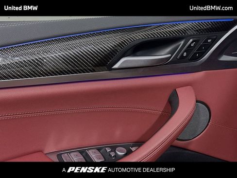 Used 2024 BMW X4 M40i w/ Premium Package image 3