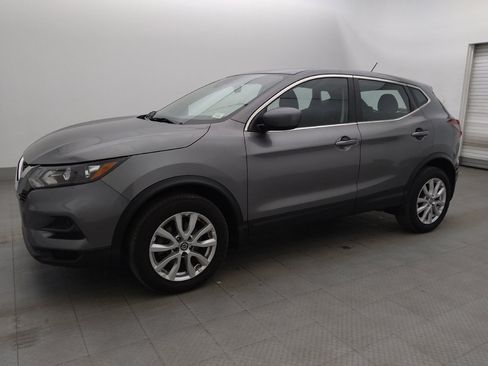 Used 2020 Nissan Rogue Sport S w/ Appearance Package FWD image 2