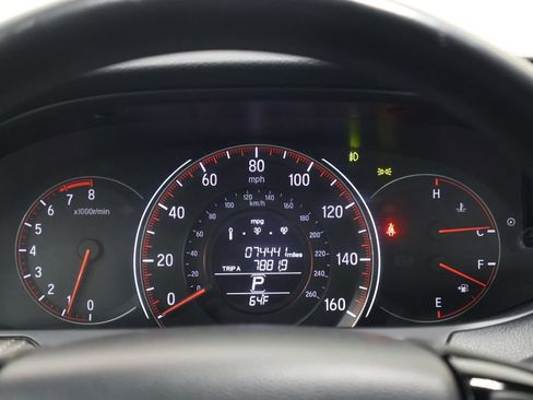 Used 2016 Honda Accord Sport image 18