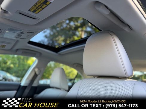 Used 2015 Lexus IS 250 AWD w/ Premium Package image 17