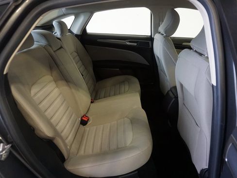 Used 2017 Ford Fusion S image 20